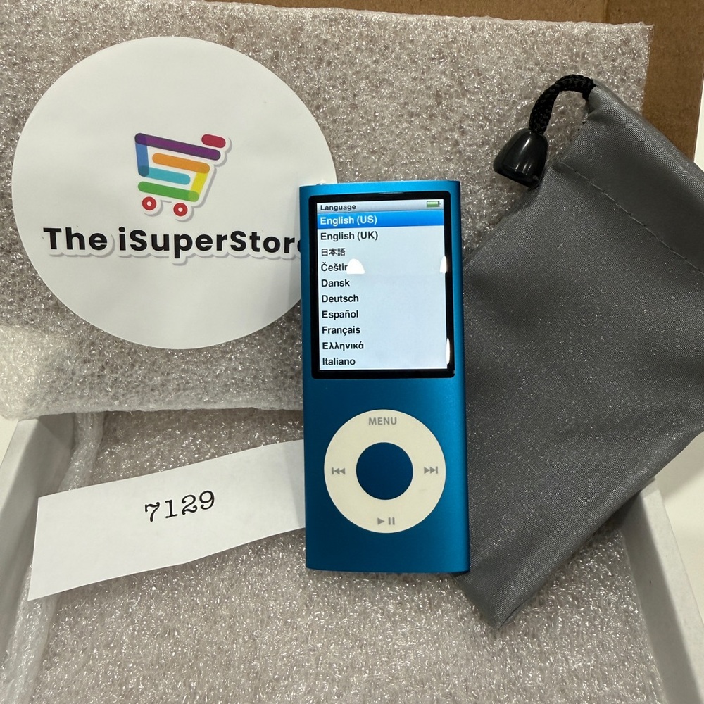 Apple iPod Nano 4th Gen 8GB Blue Bundle - Like New -New Battery + 1 YR Warranty - Picture 2 of 4